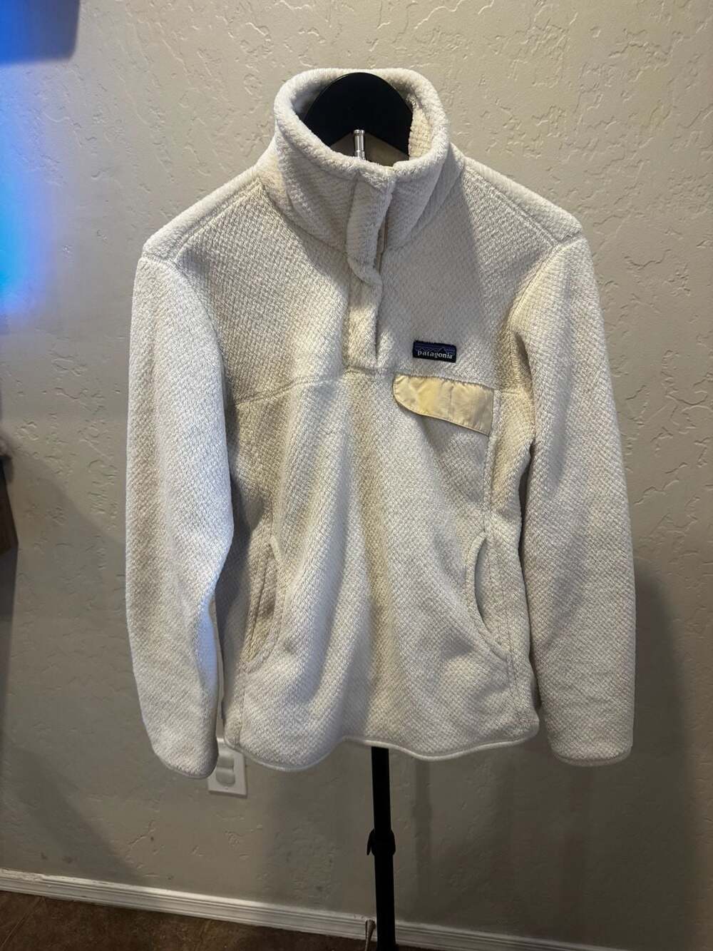 Patagonia Women's Re-Tool Snap-T Pullover Fleece Jacket Ivory Medium